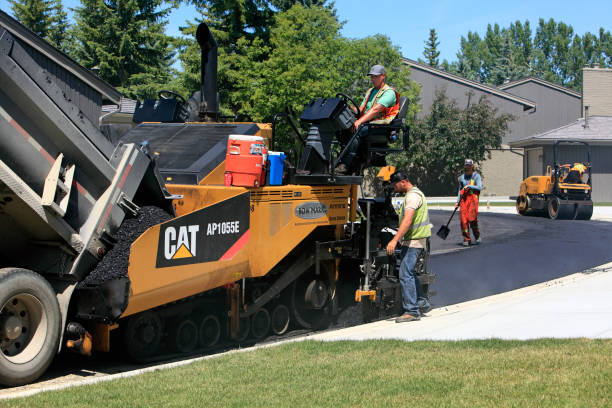 Best Driveway Paver Sealing  in Willoughby Hills, OH